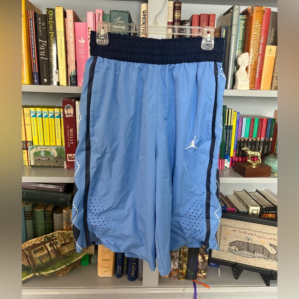 Nike JORDAN NORTH CAROLINA UNC TARHEELS Men Shorts medium retro M